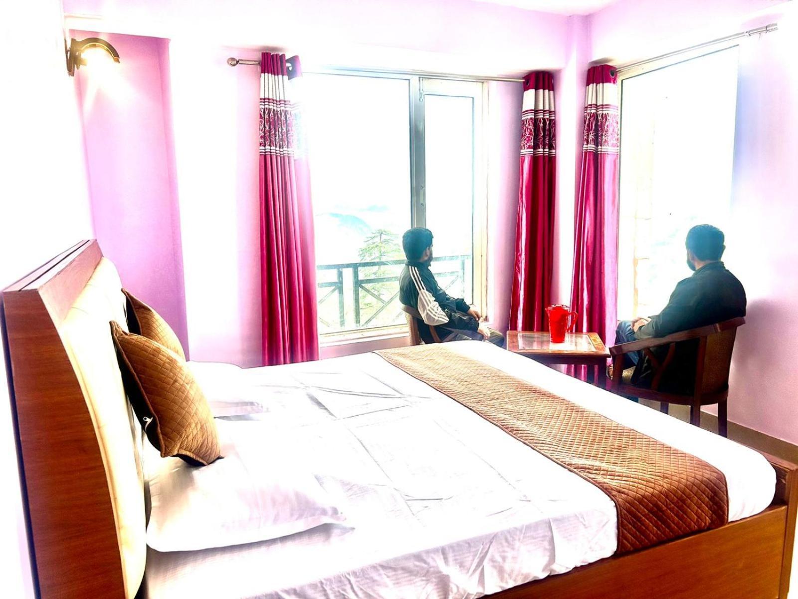 Northern View Haward Shimla Room photo
